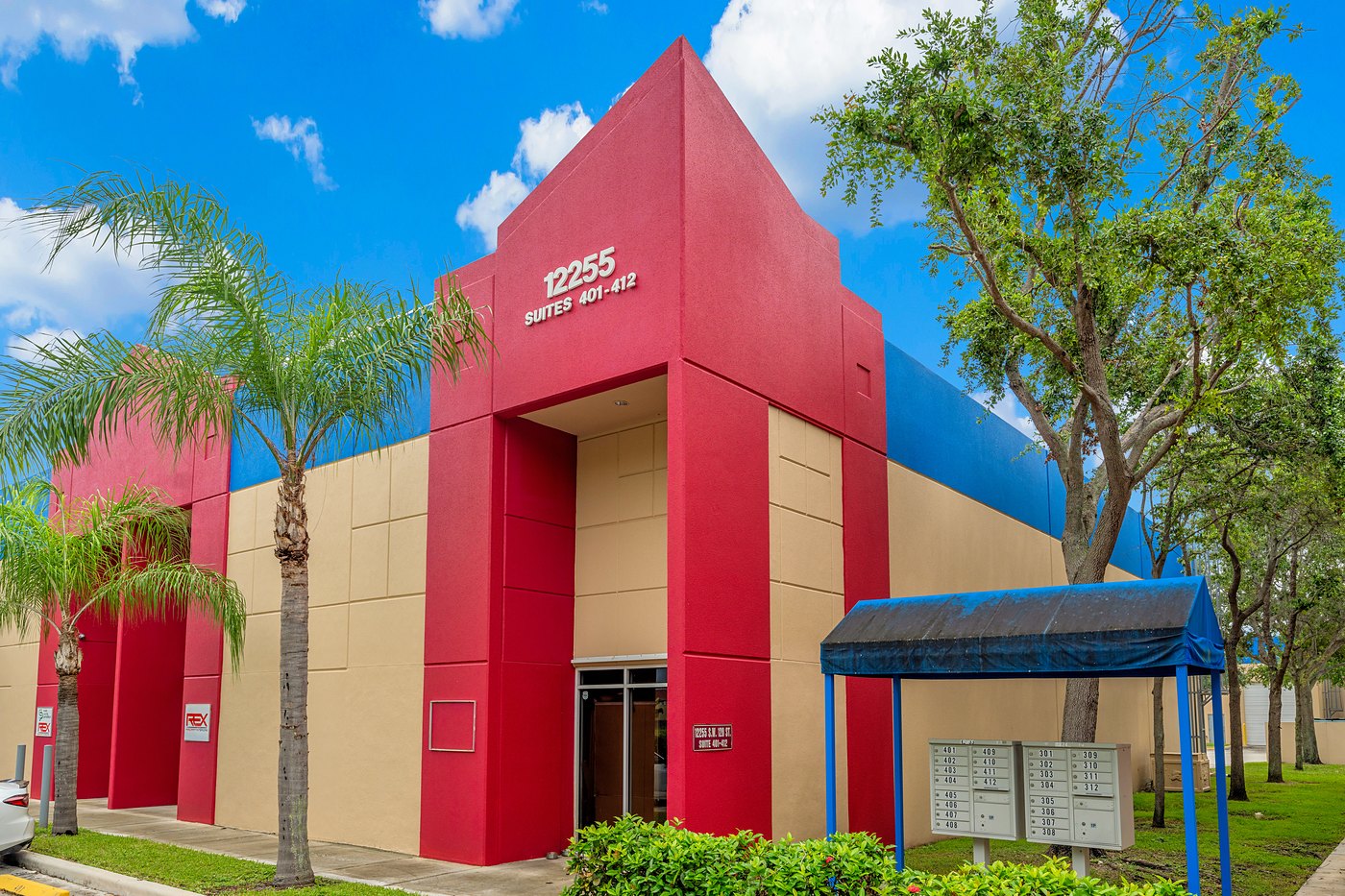 Entry tower at 12255 SW 128th Street, Suites 401–412, Cortland Commercial Center II